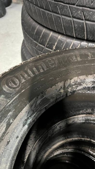 Комплект зимової гуми 215/65/16 Continental