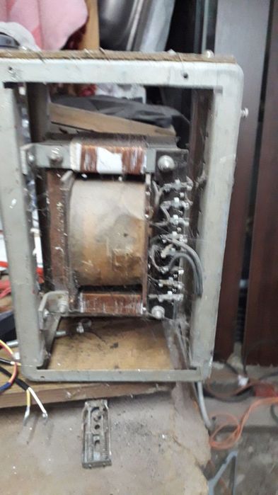 Трансформатор напруги