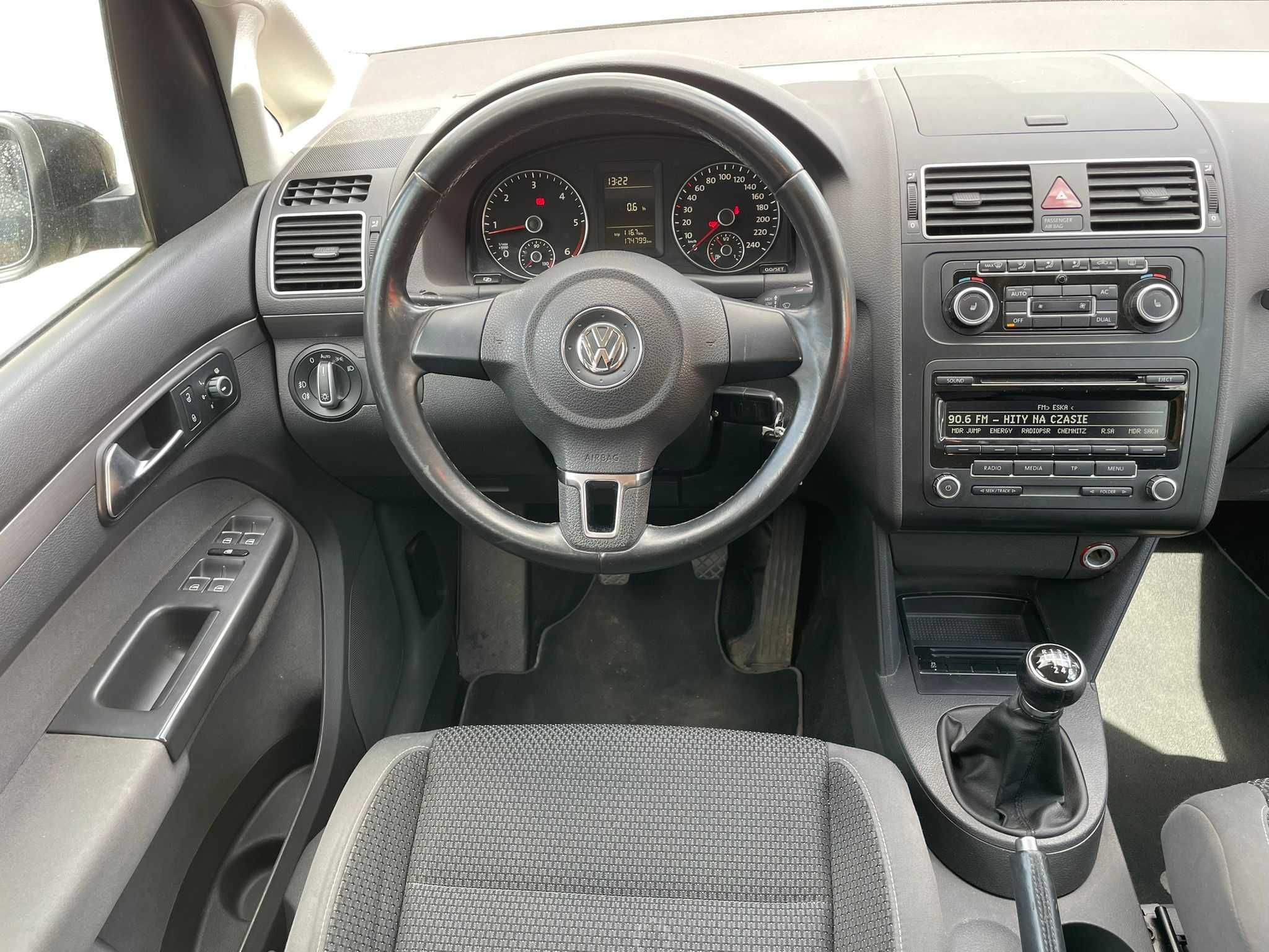 Volkswagen Touran 1.6 Diesel, climatronik, bezwypadkowy