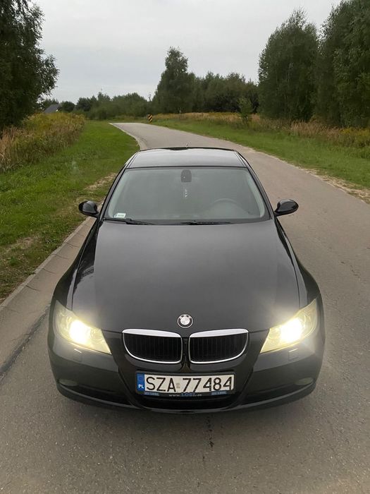 BMW Seria 3 BMW E90 sedan CZARNY 163km 320d
