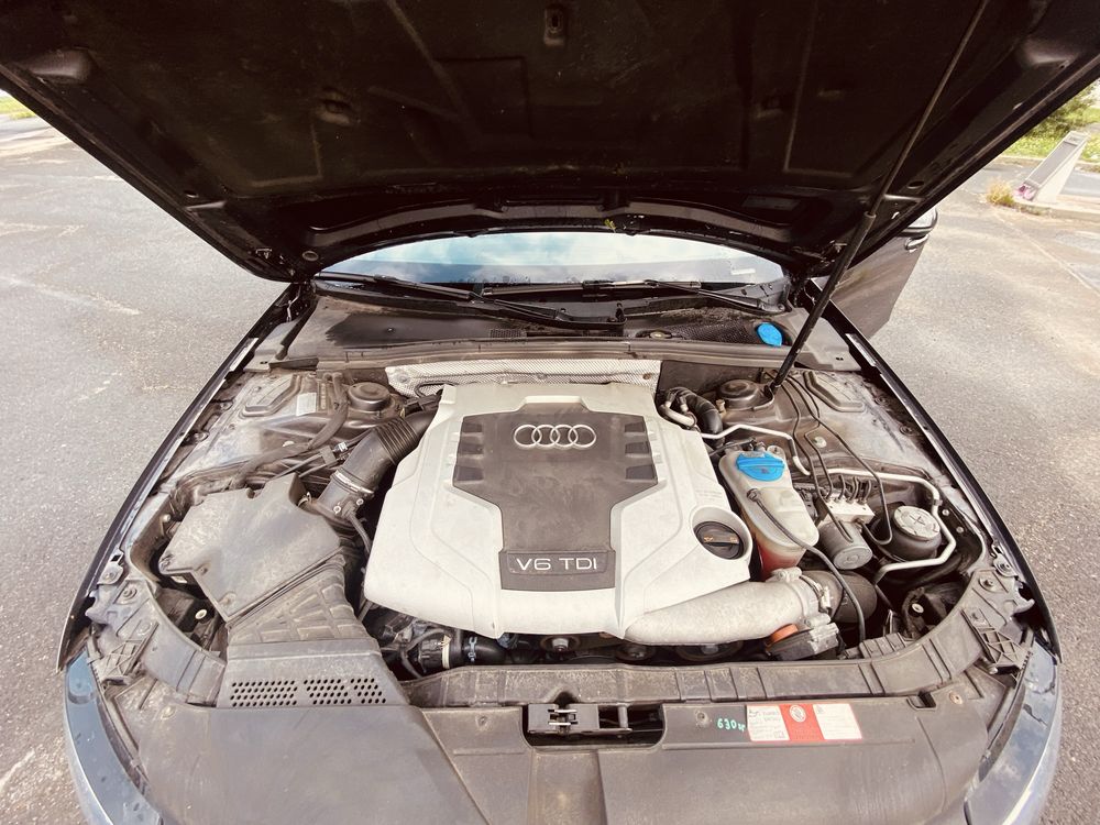 Audi. A4 , B8 ofroud.   3TDI, 200000km