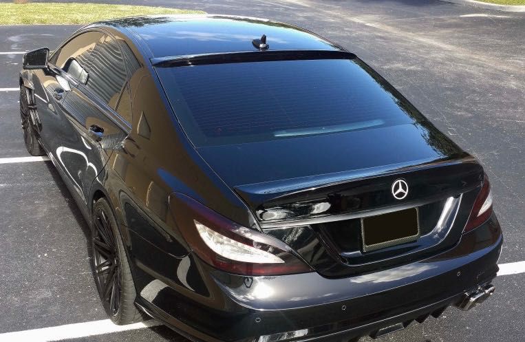 Козырек на заднее стекло Mercedes CLS W218 накладка на крышу бленда