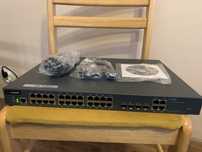 Switch PoE Hikvision Gigabit 24xPoE zarzadzanie, SFP 4x, UpLink 4x