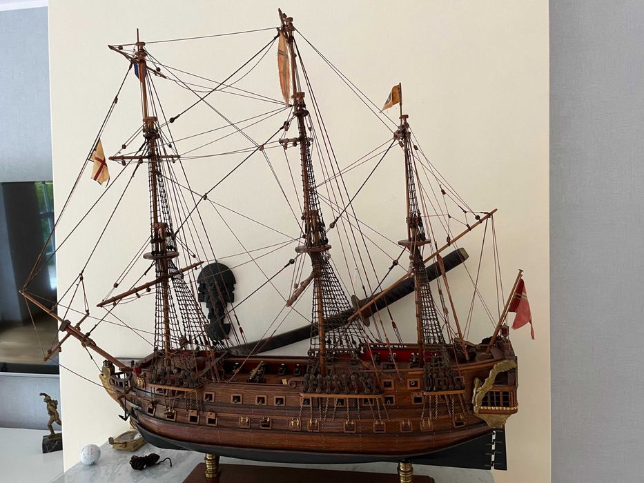 Duży 80 cm  Model żaglowca - wierna kopia  Victory