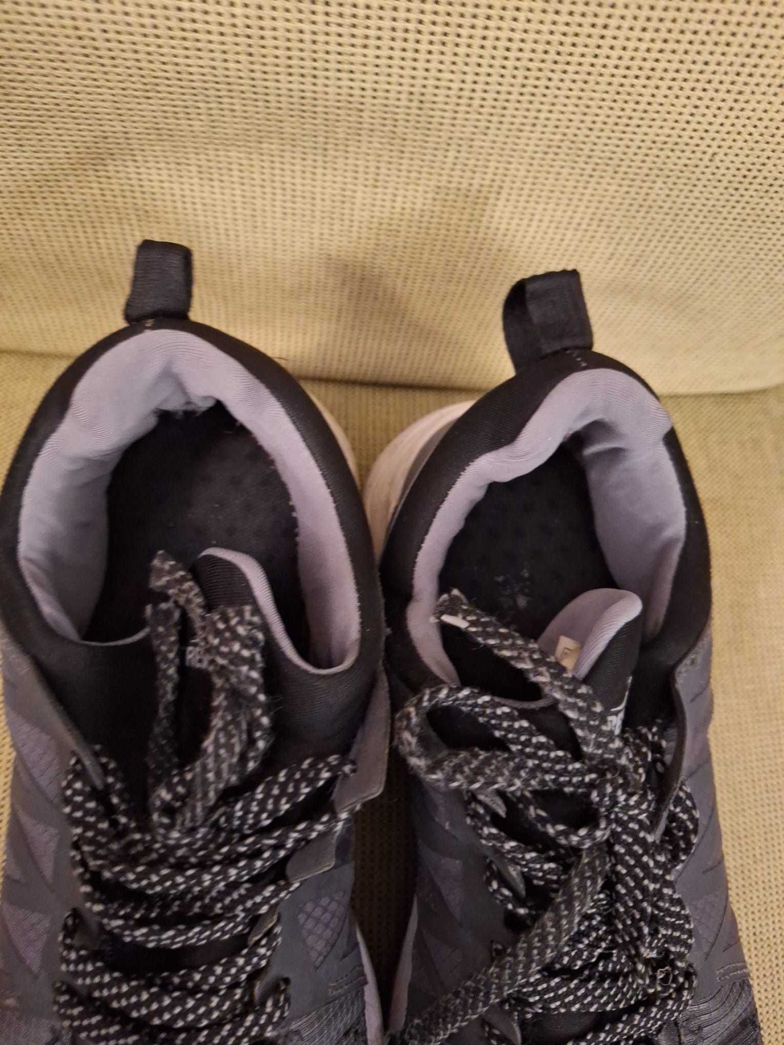 Męskie buty sportowe Trespass Ruairi, rozm. 41, lekkie oddychające