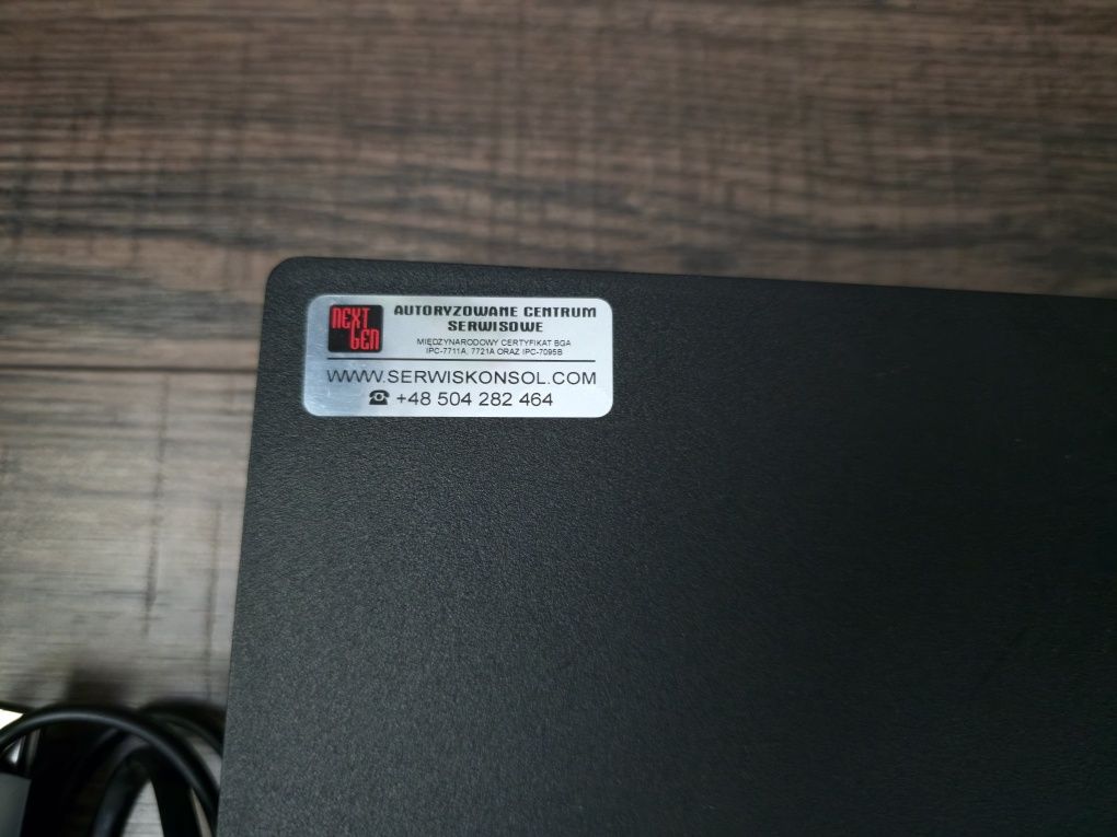 Ps 4 pro 1 Tb / Play station