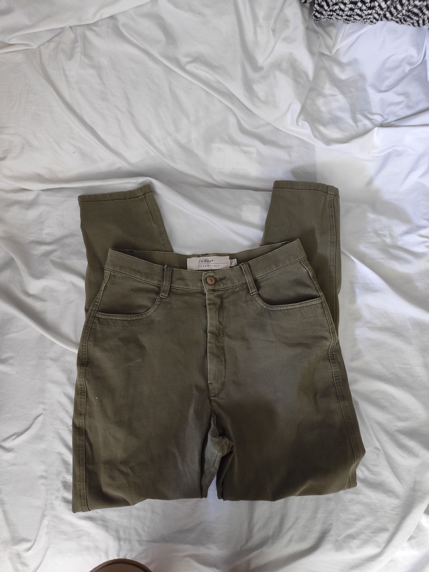 Spodnie skinny khaki