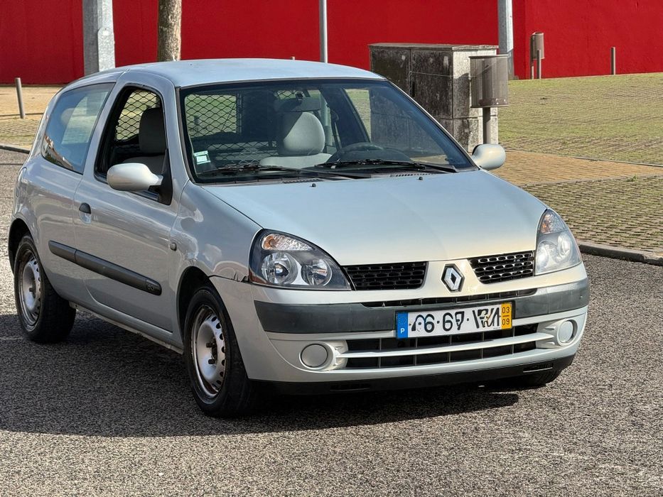 Renault Clio 1.5DCi 2003 Em Perfeitas Condicoes