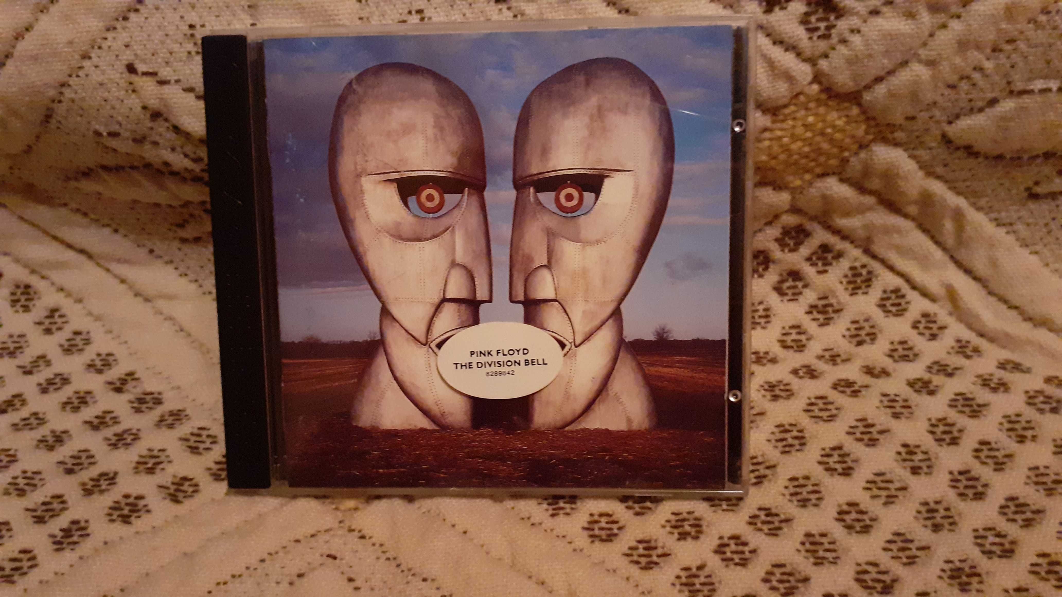 CD  Pink Floyd  The Division Bell