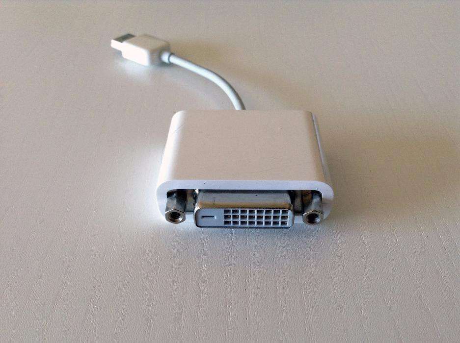 Apple Conversor Micro DVI to DVI Adapter