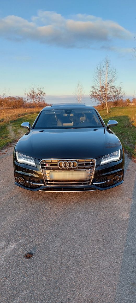 Audi S7 4.0T Sportback quattro 2014