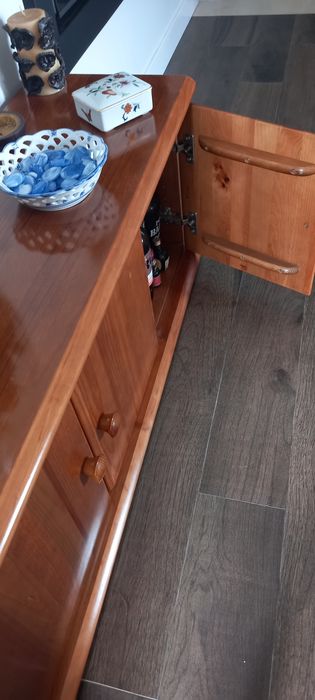 Móveis em madeira Cerne