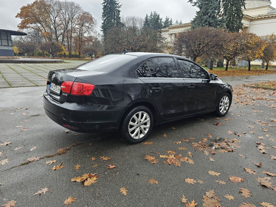 Volkswagen Jetta 2013