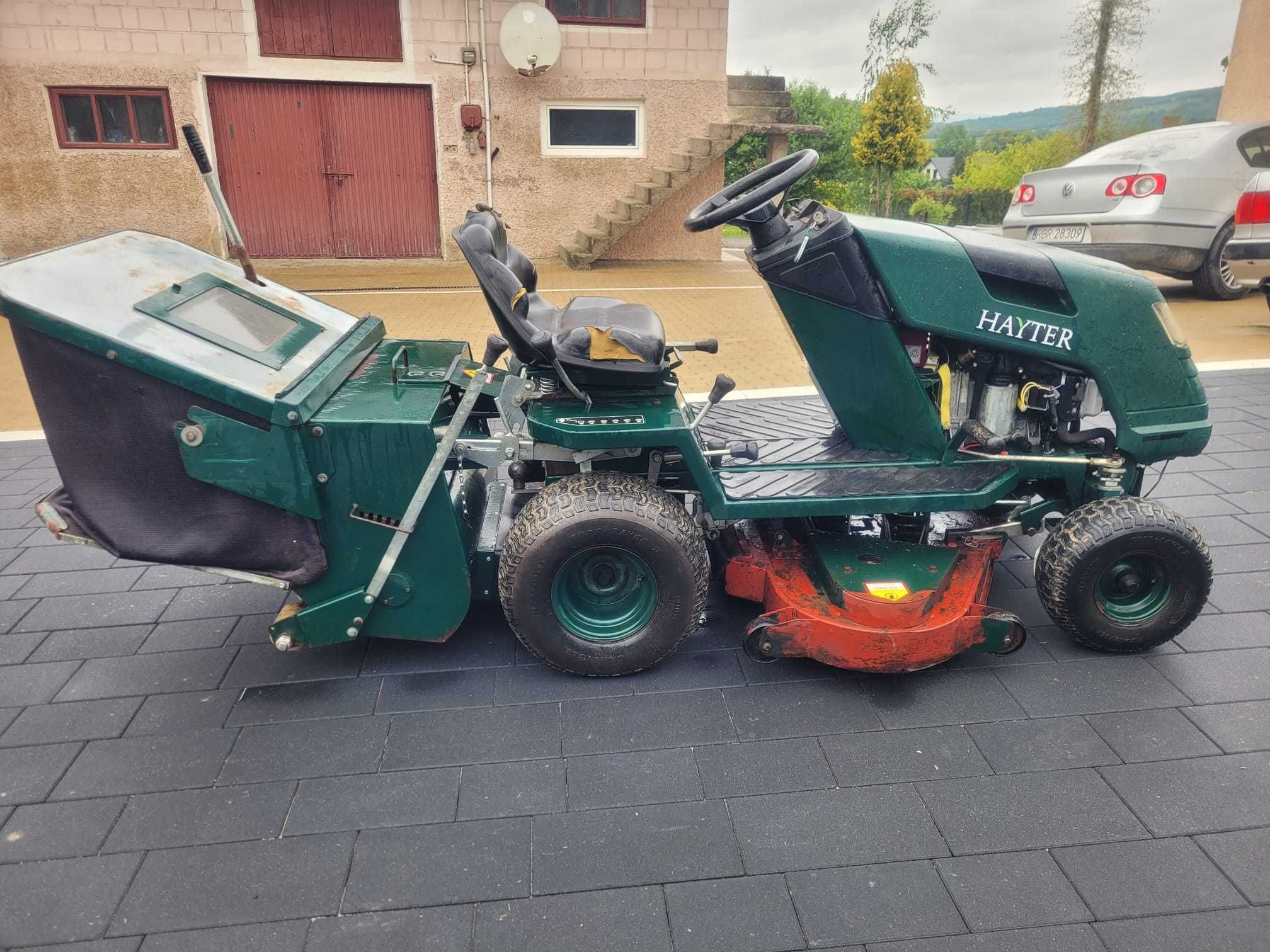 Hayter H1642, traktorek kosiarka, zamiatarka, silnik Vanguard 16 KM V