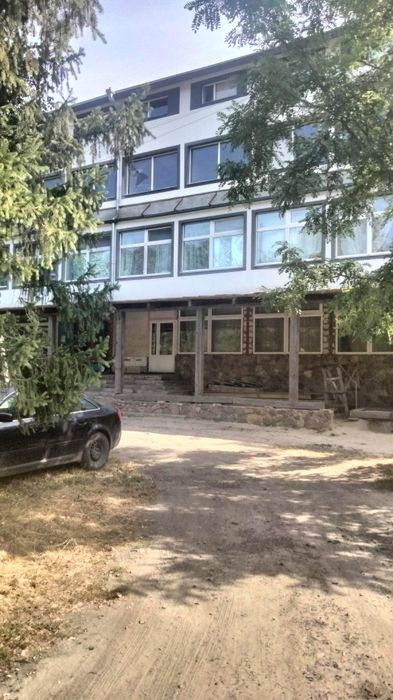 Оренда житла подобово та на довготривалий термін.