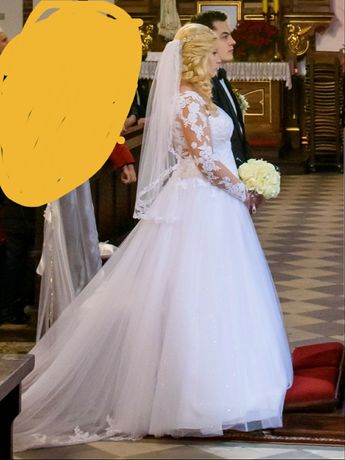 Sukienka ślubna biała piękna
