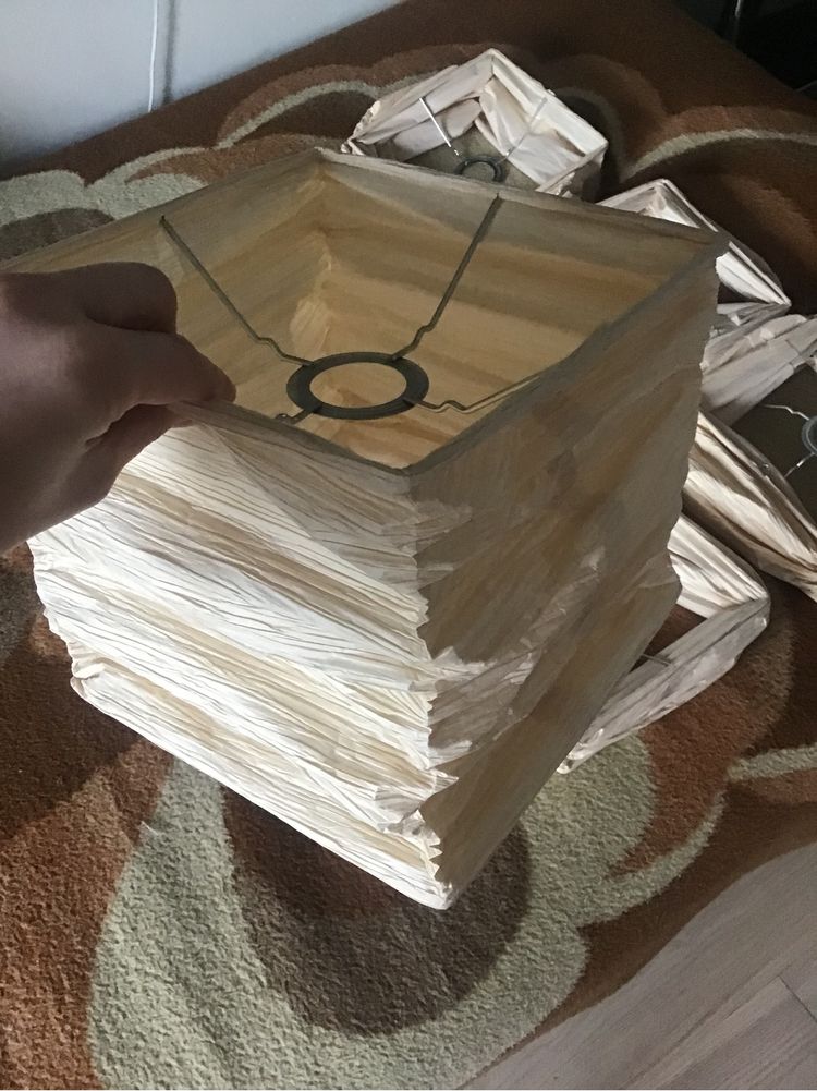 Komplet 7 papierowych kloszy abażurów
