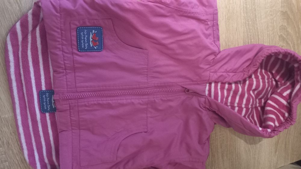 Фирменная ветровка на 1-1,5 год