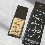 Nars Light Reflecting Foundation podkład