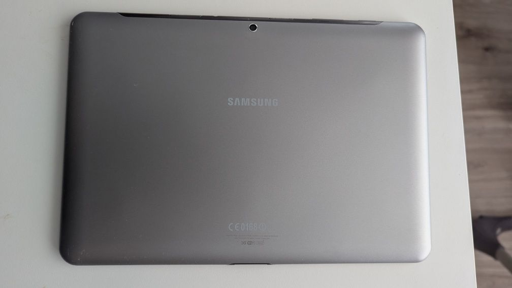 Samsung Galaxy Tab 2 10.1 GT-P5100 планшет