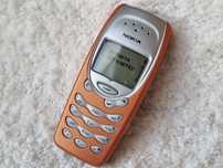 Раритетний Nokia 3310 в кастомному корпусі б.у гарний стан