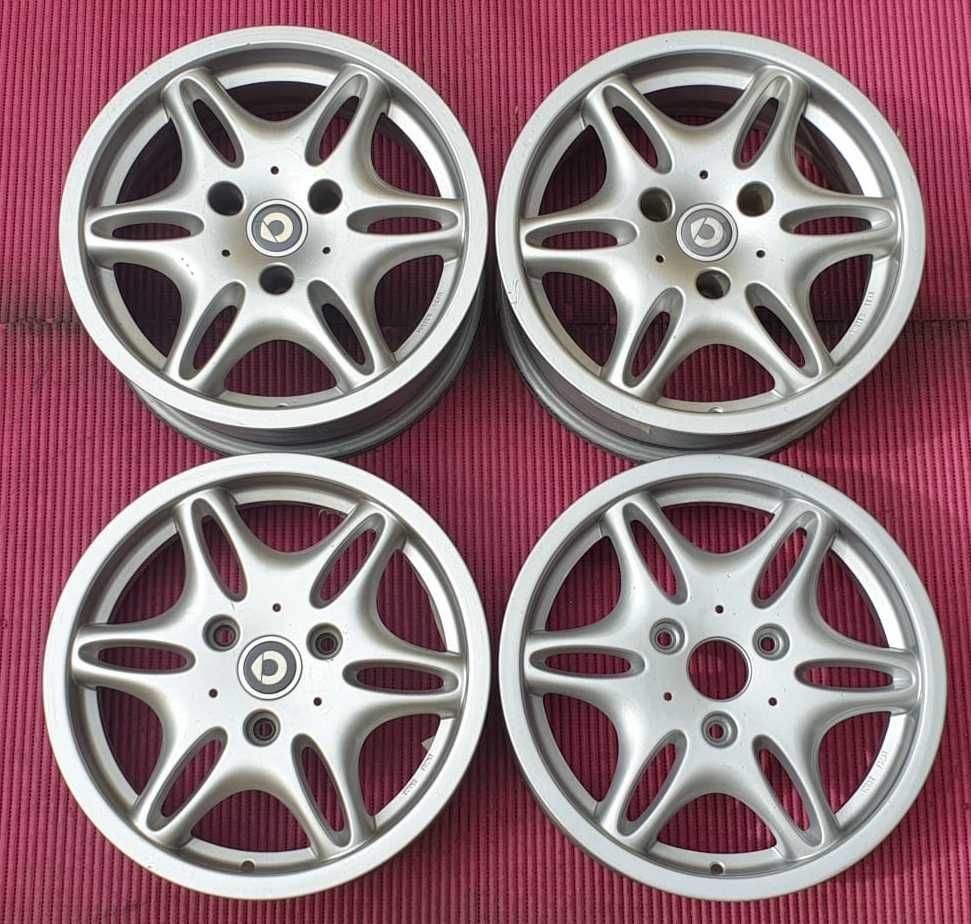 3782 - Jantes 15 3x112 Originais Smart