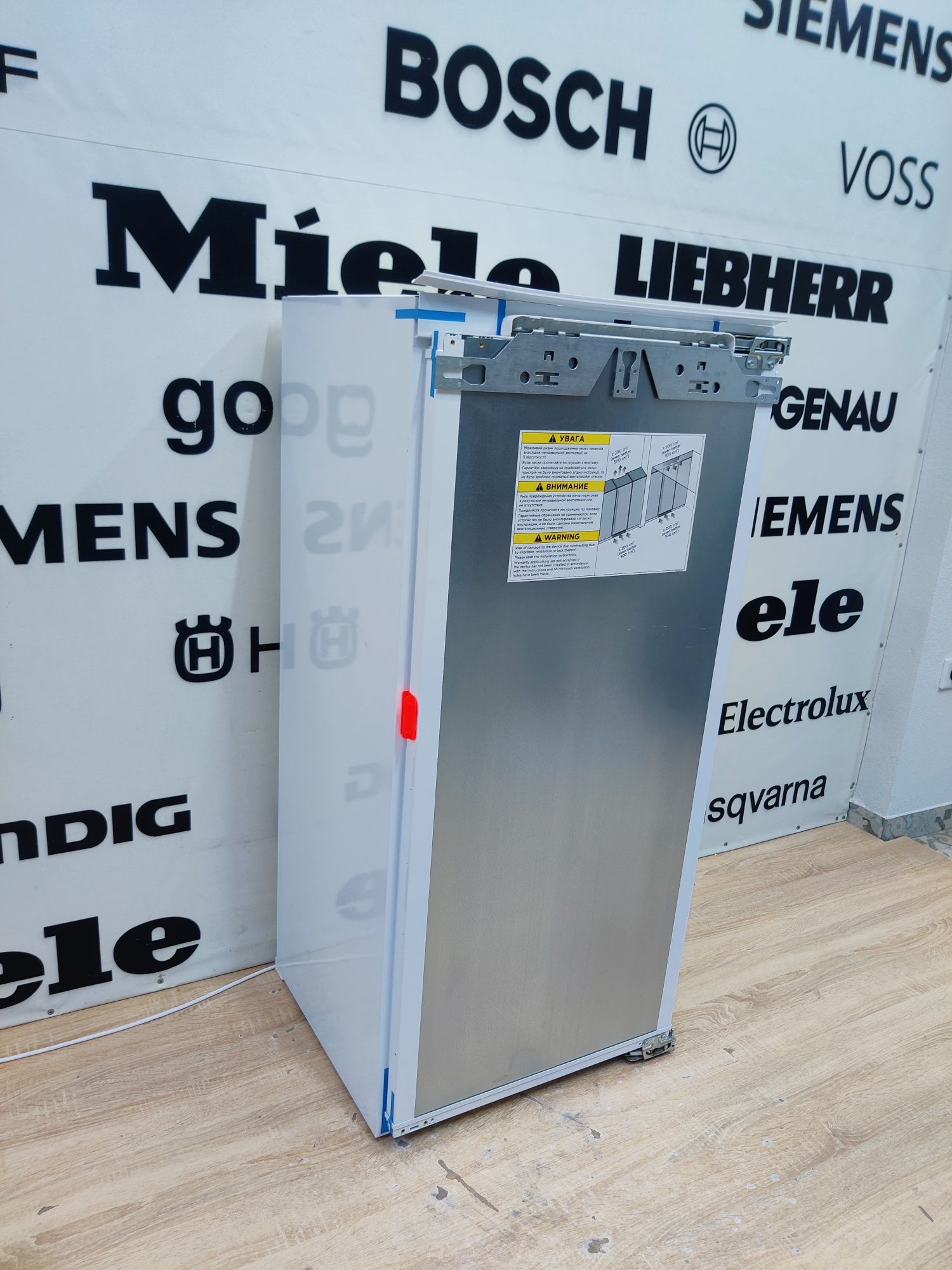 Встраиваемый холодильник Miele™ K34243 iF. Новое состояние. 2021 год.