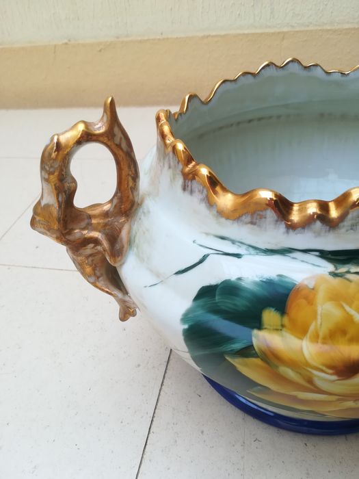 Centro de mesa em porcelana