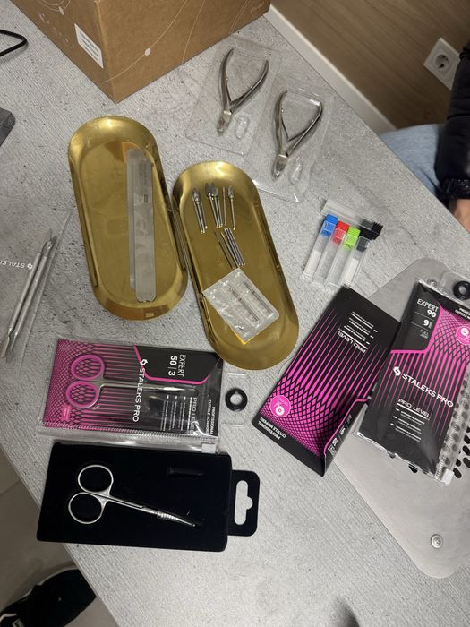 Продаю товари з салону краси