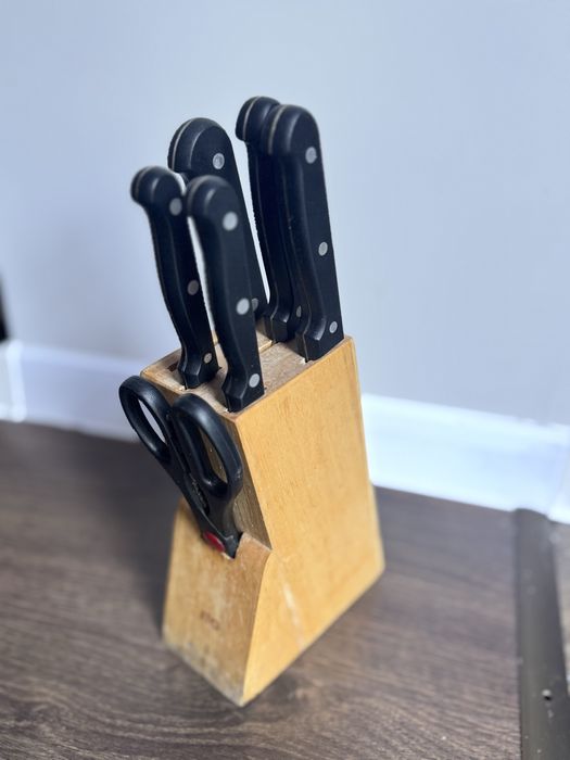 Набір ножів Elo з ножицями