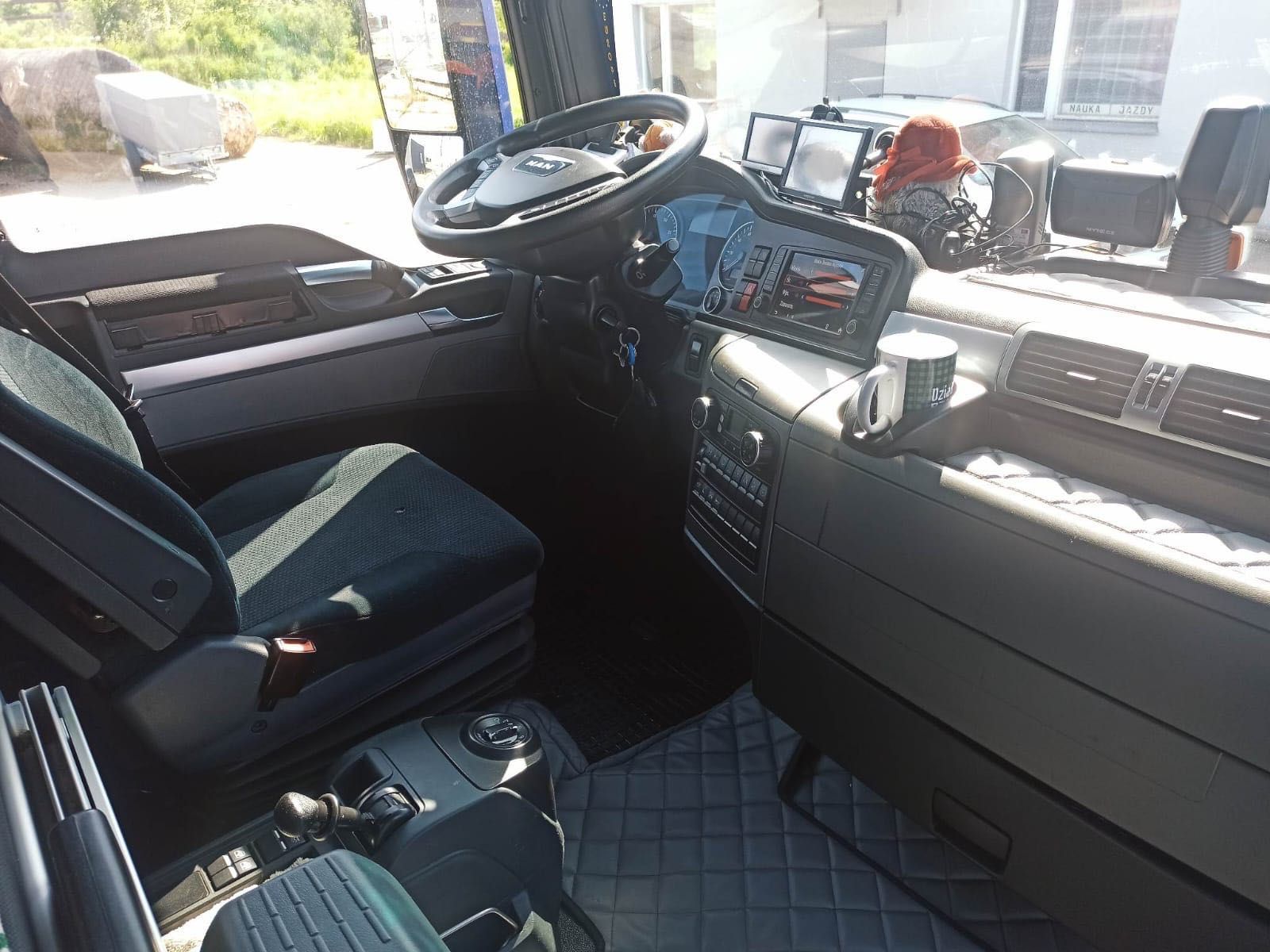 MAN TGX 18.480 XXL LOW DECK 2016 retarder