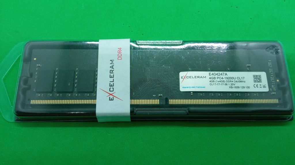 Оперативная память DDR4-2400 4GB PC4-19200 (E404247A)