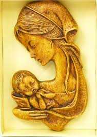 Relief gips Matki Bożej z Dzieciątkiem