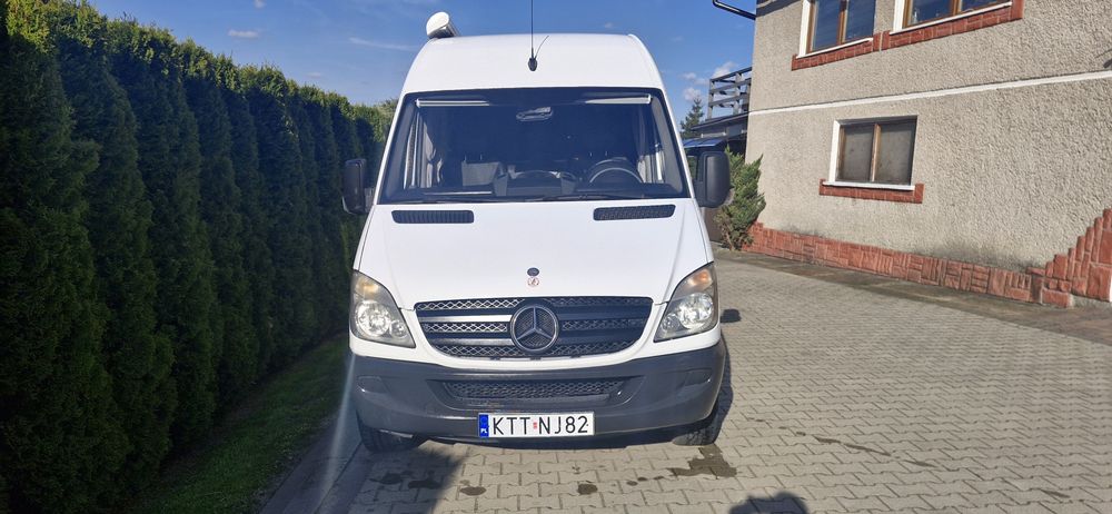 Mercedes w 906 2.2 cdi 160 Kamper Camper na motocykle qłada duży garaż