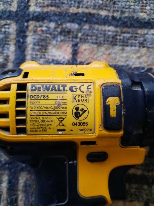 DEWALT DCD785 wiertarko wkrętarka z udarem - 18V