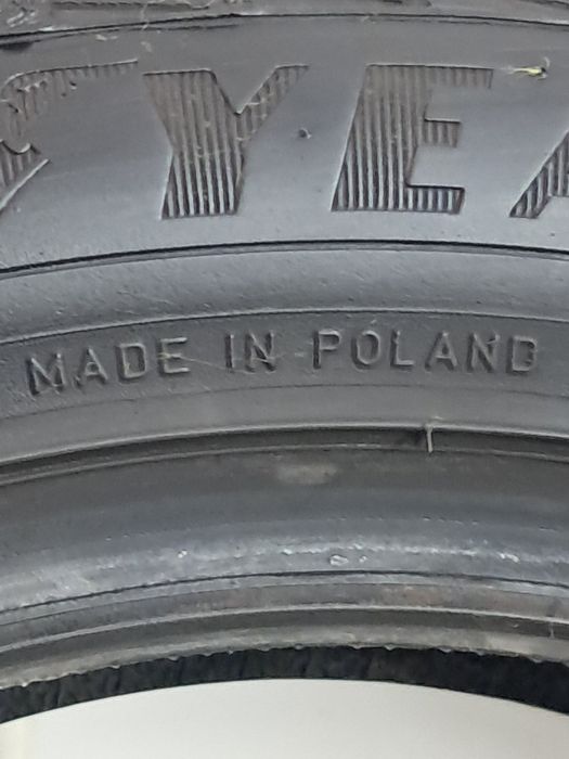 Продам шини зимові  Goodyear Ice2 ultragrip 205/55 R16 94t