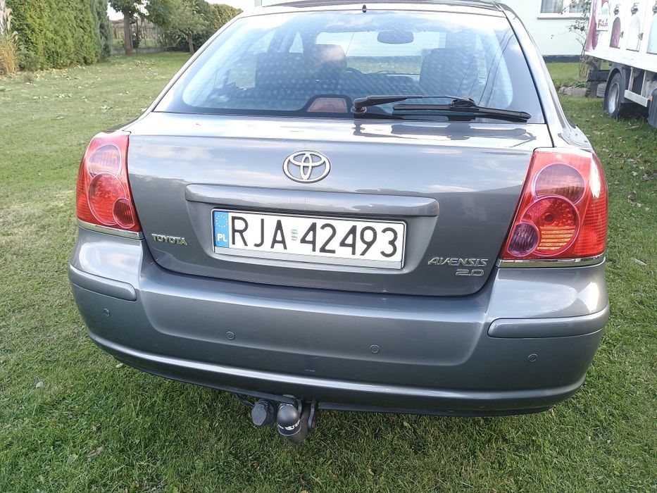Sprzedam Toyota avensis 2.0 d4d