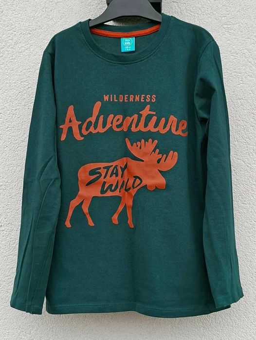 Ciemnozielona koszulka z długim rękawem łoś 128 Little Kids