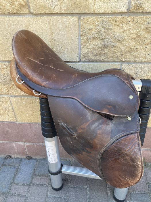 Седло для лошади кожаное England