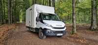 Iveco Daily Furgon 35-150 z windą.