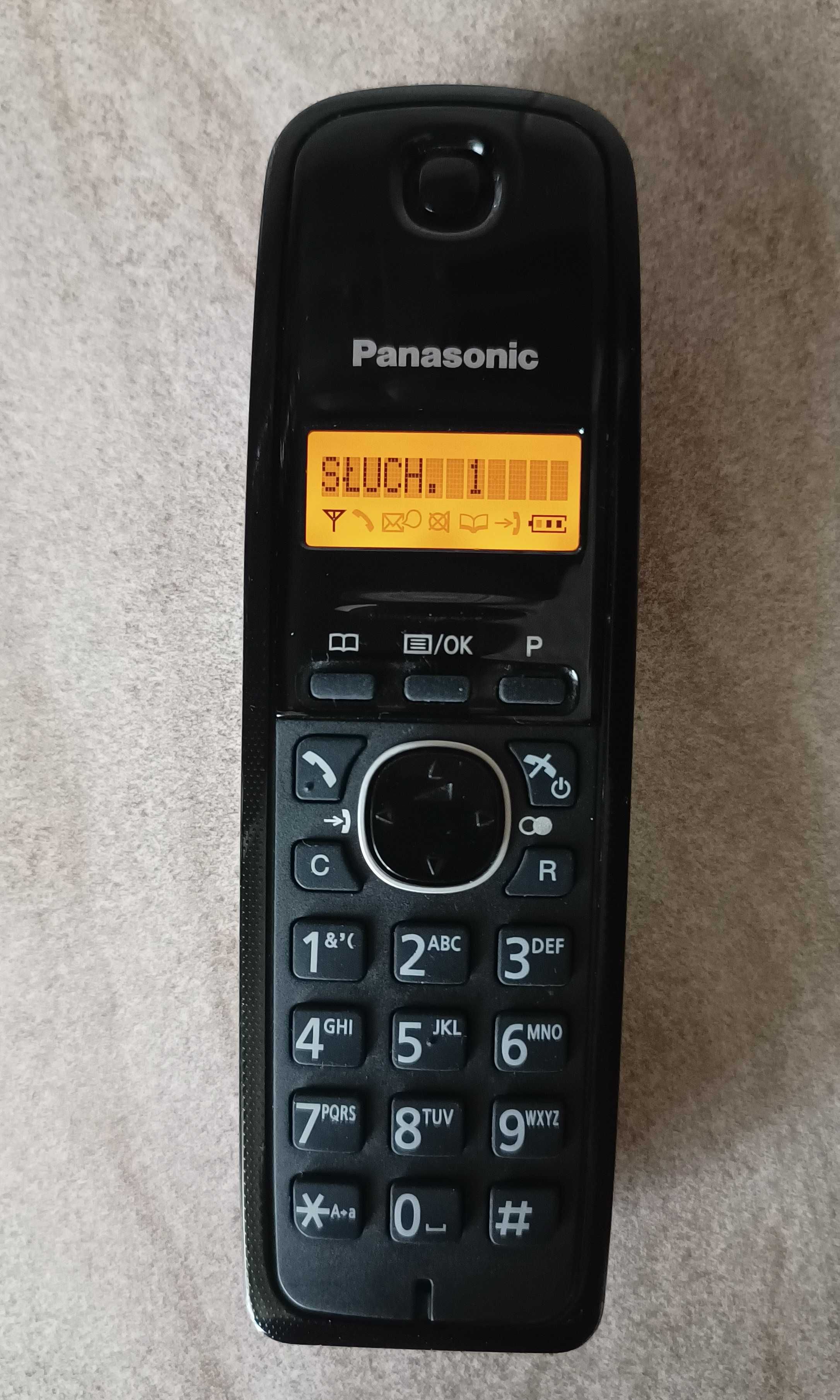Telefon bezprzewodowy stacjonarny Panasonic czarny zestaw