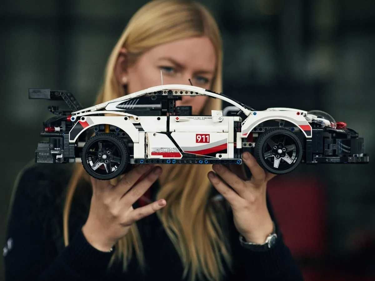 Конструктор 1в1 Lego Technic 42096 - Porsche 911 RSR, 1580 шт, КОРОБКА