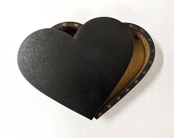 Шкатулка сердце для декупажа. Черный МДФ 17х15см