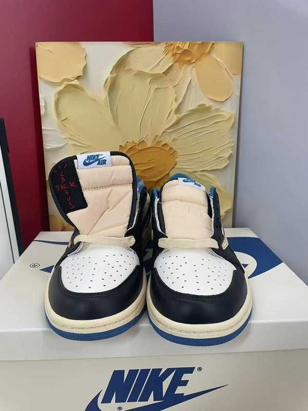 Nowe buty Jordan1_Retro_Low_OG SP_Fragment x_Travis Scott R.41
