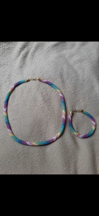 Прикраси : намисто, браслет з бісеру