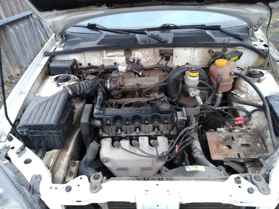 Део ланос1'5 сенс