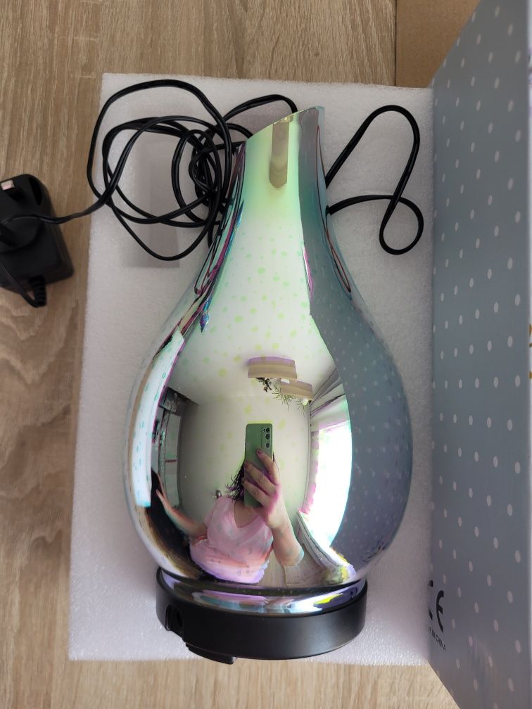 Dyfuzor olejkowy lampka