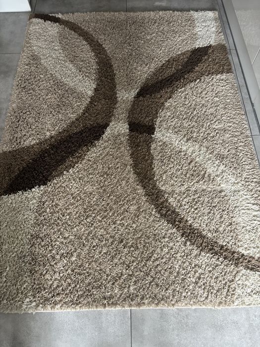 Dywan  120/170 kolory beżowe