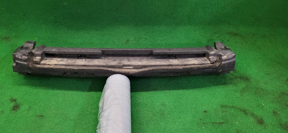 Absorber Skoda Kamiq przód