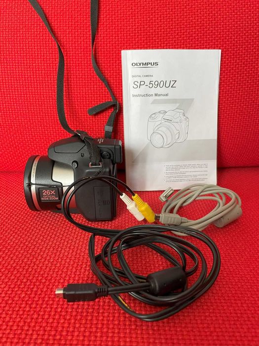 Olympus SP-590UZ